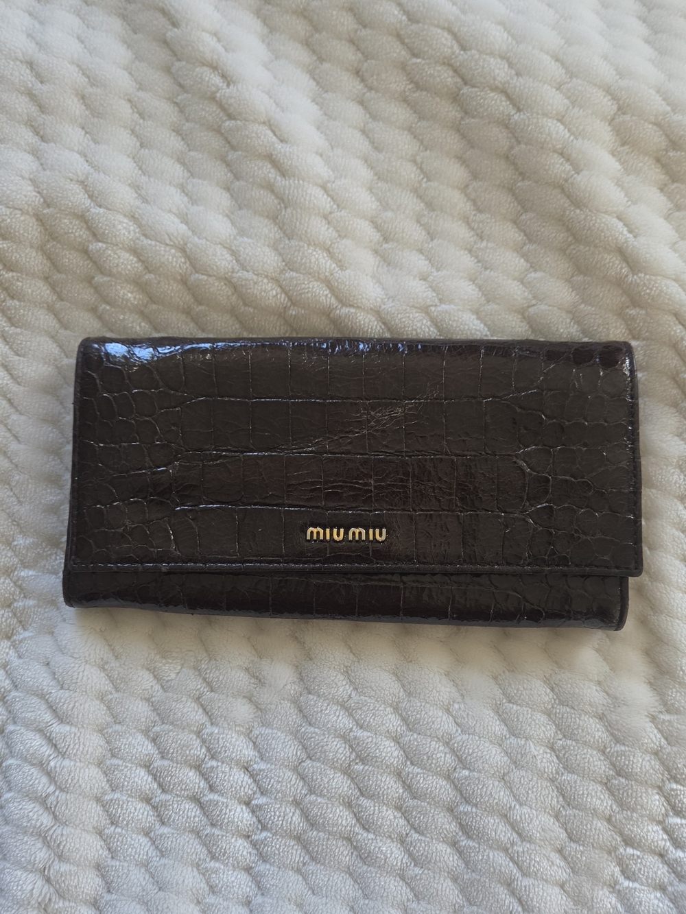 Miu Miu Croc-Embossed Leather Key & Card Holder in Dark Brown with Gold Logo